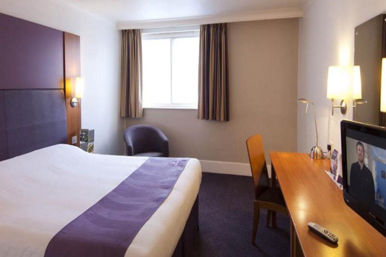 Premier Inn קטרינג מראה חיצוני תמונה